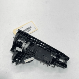 11-18 AUDI A8 QUATTRO FRONT LEFT DRIVER SIDE OUTER HANDLE BASE BRACKET MOUN