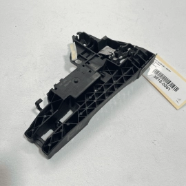 11-18 AUDI A8 QUATTRO FRONT LEFT DRIVER SIDE OUTER HANDLE BASE BRACKET MOUN