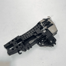11-18 AUDI A8 QUATTRO FRONT LEFT DRIVER SIDE OUTER HANDLE BASE BRACKET MOUN