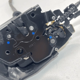 2011-2018 AUDI A8 QUATTRO FRONT DRIVER SIDE DOOR LOCK LATCH ACTUATOR OEM