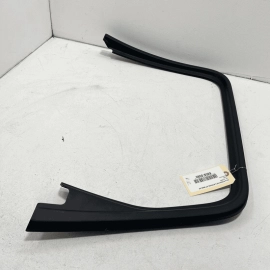 2011-2018 PORSCHE CAYENNE REAR PASSENGER SIDE DOOR WINDOW FRAME COVER TRIM 