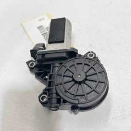 2011-2018 AUDI A8 REAR RIGHT PASSENGER SIDE POWER DOOR CLOSE ASSIST MOTOR O