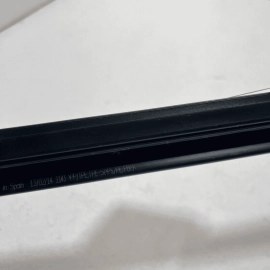 11-18 PORSCHE CAYENNE REAR PASSENGER DOOR WINDOW INNER WEATHERSTRIP SEAL OE