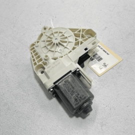 2011-18 PORSCHE CAYENNE REAR RIGHT PASSENGER SIDE WINDOW REGULATOR MOTOR OE