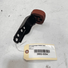 2012-2022 VOLKSWAGEN PASSAT CENTER EXHAUST SYSTEM HANGER BRACKET HOLDER OEM