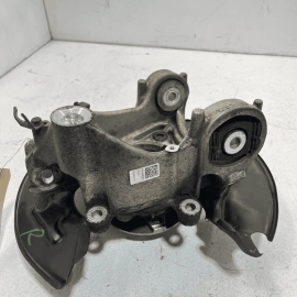 AUDI A8L QUATTRO 2011-18 REAR RIGHT PASSENGER SIDE SPINDLE KNUCKLE WHEEL HU