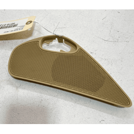 2011-12-13-2018 AUDI A8L QUATTRO DOOR SPEAKER COVER GRILLE FRONT RIGHT SIDE