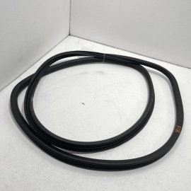 2011-2018 PORSCHE CAYENNE FRONT PASSENGER SIDE DOOR BODY WEATHERSTRIP SEAL 