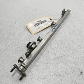 2008-2015 Hyundai SONATA HYBRID FUEL INJECTOR RAIL Fuel Rail 353402G300 OEM