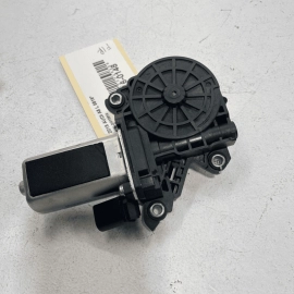 Front Right Side Door Close Assist Motor Audi A8 Quattro L 2011-2018 OEM