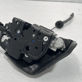 Front Right Door Latch Lock Actuator Audi A8 Quattro L 2011-2018 OEM