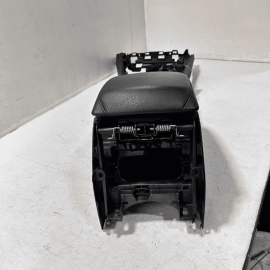2017-2020 BMW 440i FRONT CENTER CONSOLE STORAGE ARMREST BLACK OEM