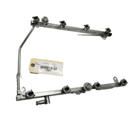 2008 - 2012 Mercedes Benz GL 450 550 4.7 Distributor Injector Line Fuel Rai