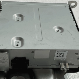 2017-2019 Tesla Model S North America Base Radio Module 500KB CAN W/ Bracke