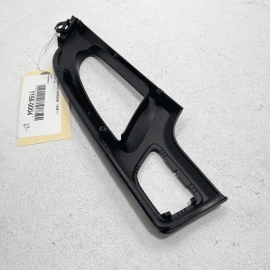 2011 - 2018 PORSCHE CAYENNE REAR LEFT DRIVER INTERIOR DOOR HANDLE TRIM BEZE