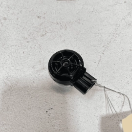 2011-18 AUDI A8 L LEFT OR RIGHT B PILLAR TWEETER SPEAKER BOSE OEM 1 PCS 2011-18 AUDI A8 L LEFT OR RIGHT B PILLAR TWEETER SPEAKER BOSE OEM 1 PCS