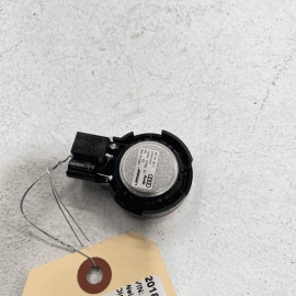 2011-18 AUDI A8 L LEFT OR RIGHT B PILLAR TWEETER SPEAKER BOSE OEM 1 PCS 2011-18 AUDI A8 L LEFT OR RIGHT B PILLAR TWEETER SPEAKER BOSE OEM 1 PCS