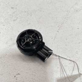 2011-18 AUDI A8 L LEFT OR RIGHT B PILLAR TWEETER SPEAKER BOSE OEM 1 PCS 2011-18 AUDI A8 L LEFT OR RIGHT B PILLAR TWEETER SPEAKER BOSE OEM 1 PCS