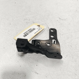 2014-2020 INFINITI Q50 FRONT RIGHT LOWER SIDE RADIATOR CORE SUPPORT BRACKET