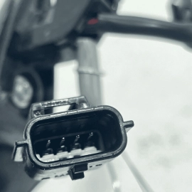 2014 - 2020 INFINITI Q50 FRONT RIGHT PASSENGER SIDE EXTERIOR DOOR HANDLE KH