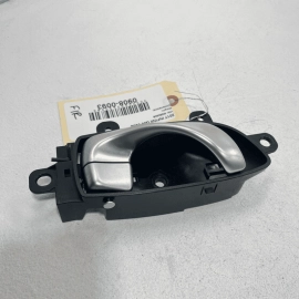 2014-2020 Infiniti Q50 Front or Rear Passenger Side Door Interior Handle OE 2014-2020 Infiniti Q50 Front or Rear Passenger Side Door Interior Handle OE