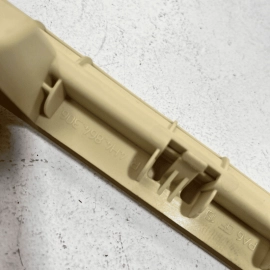 2011-18 AUDI A8 QUATTRO REAR PASSENGER ELECTRIC SUNSHADE TRACK COVER TRIM O 2011-18 AUDI A8 QUATTRO REAR PASSENGER ELECTRIC SUNSHADE TRACK COVER TRIM O