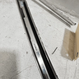2011-2016 AUDI A8L LONG RIGHT PASSENGER EXTERIOR RAIL BODY MOLDING STRIP OE