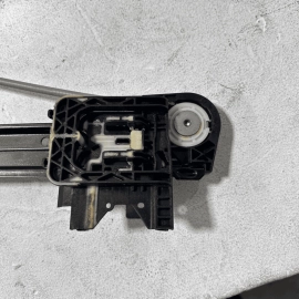 2017 - 2023 AUDI Q7 REAR LEFT DRIVER SIDE DOOR WINDOW REGULATOR OEM