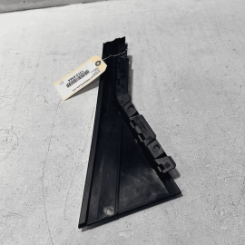 2017-2023 AUDI Q7 REAR LEFT DRIVER DOOR WINDOW CORNER APPLIQUE MOLDING TRIM