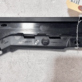 2017-2023 AUDI Q7 REAR LEFT DRIVER DOOR WINDOW CORNER APPLIQUE MOLDING TRIM