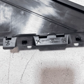 2017-2023 AUDI Q7 REAR LEFT DRIVER DOOR WINDOW CORNER APPLIQUE MOLDING TRIM