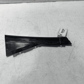 2017-2023 AUDI Q7 REAR LEFT DRIVER DOOR WINDOW CORNER APPLIQUE MOLDING TRIM