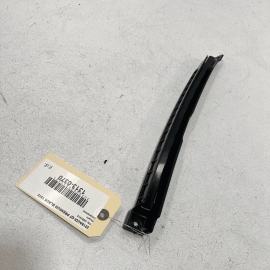 2017-18-2023 AUDI Q7 DOOR WINDOW LOWER GUIDE TRACK CHANNEL REAR RIGHT SIDE 