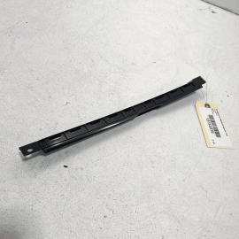 2017-18-2023 AUDI Q7 DOOR WINDOW LOWER GUIDE TRACK CHANNEL REAR RIGHT SIDE 