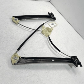 2017-18-19-20-21-22-2023 AUDI Q7 DOOR WINDOW REGULATOR REAR RIGHT PASSENGER