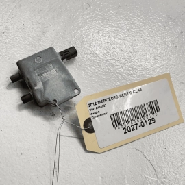 Antenna Amplifier AMP Splitter Module OEM 2007-2013 MERCEDES S550 W221