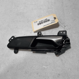 VOLKSWAGEN PASSAT 2020-2022 REAR LEFT DRIVER SIDE DOOR INTERIOR HANDLE OEM