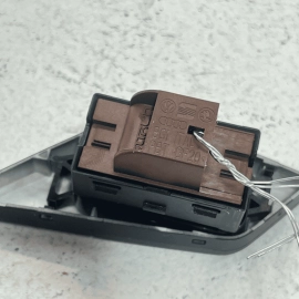 2011 - 2017 AUDI A8 QUATTRO REAR LEFT DRIVER SIDE DOOR LOCK CONTROL SWITCH 