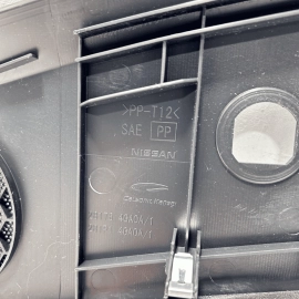 INFINITI Q50 2014-2018 Q60 DASHBOARD DEFROST SPEAKER GRILLE COVER TRIM PANE