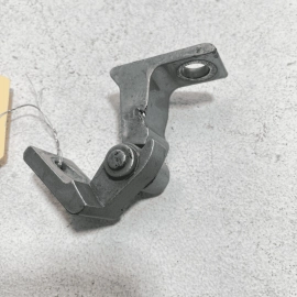 2011 - 2018 PORSCHE CAYENNE REAR RIGHT PASSENGER SIDE LOWER DOOR HINGE OEM