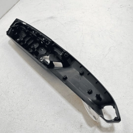 Rear Right Door Armrest Trim Panel Mount Bracket Porsche Cayenne 2011-2017 