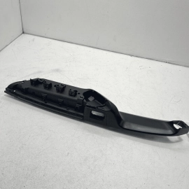 Rear Right Door Armrest Trim Panel Mount Bracket Porsche Cayenne 2011-2017 