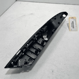 Rear Right Door Armrest Trim Panel Mount Bracket Porsche Cayenne 2011-2017 