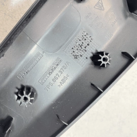 Rear Right Door Armrest Trim Panel Mount Bracket Porsche Cayenne 2011-2017 