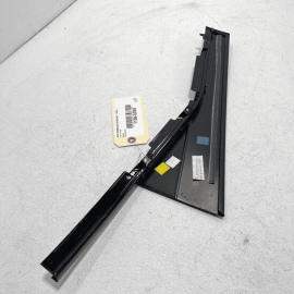 Porsche Cayenne 2011-2018 Rear Right Passenger C Pillar Molding Cover Trim  Porsche Cayenne 2011-2018 Rear Right Passenger C Pillar Molding Cover Trim