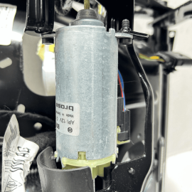 PORSCHE CAYENNE 2011 - 2018 FRONT RIGHT PASSENGER SEAT LOWER TRACK FRAME OE