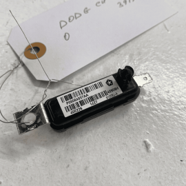 2011-2023 DODGE CHRYSLER REAR RIGHT STEREO RADIO ANTENNA CAPACITOR MODULE