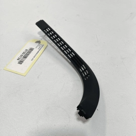 2007-2013 MERCEDES S600 S550 FRONT PASSENGER SIDE DASH AIR VENT GRILLE COVE 2007-2013 MERCEDES S600 S550 FRONT PASSENGER SIDE DASH AIR VENT GRILLE COVE