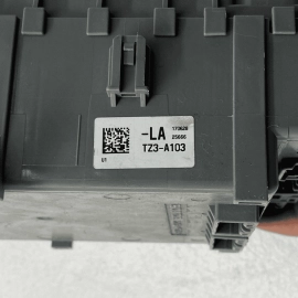 2015-2020 Acura TLX 3.5L A-Spec Mitsuba Omiron Fuse Relay Box Control Unit 