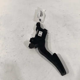 2018-2023 KIA RIO LX SEDAN FLOOR ACCELERATOR GAS THROTTLE BODY PEDAL OEM